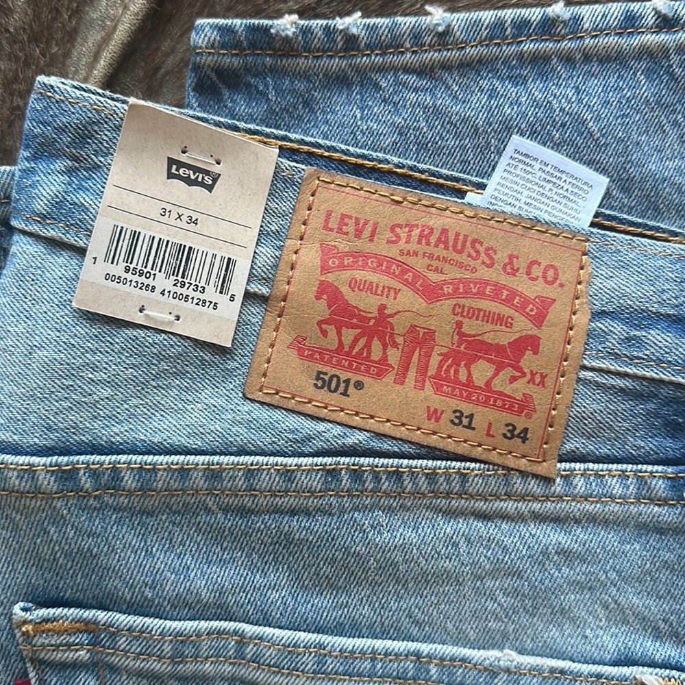 Levi’s 501 new men’s 31x34